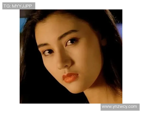 足球明星的最美女友们谁才是心目中的女神揭晓她们的魅力与风采 足球明星的最美女友们谁才是心目中的女神揭晓她们的魅力与风采